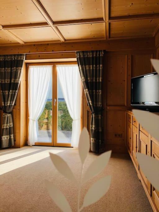 Haus Am Lechweg Apartman Reutte Kültér fotó