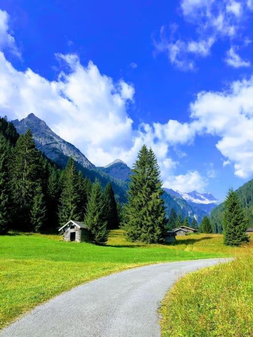 Haus Am Lechweg Apartman Reutte Kültér fotó